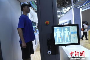 智能產品集中亮相 智博會禮儀服務彰顯科技溫度